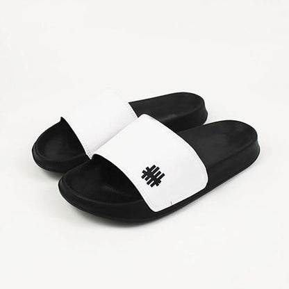 Pack Street & Gym Homme : Débardeurs, Écouteurs Sans Fil et Claquettes de Sport