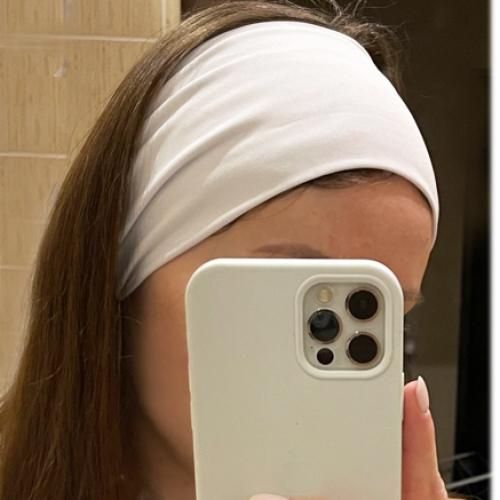 Collection d'Accessoires de Tête et Casque Audio : Style, Confort et Son