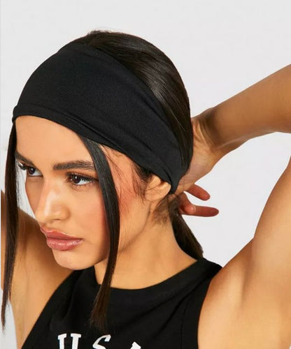 Pack Accessoires de Tête Noir Minimaliste : Snood à Capuche, Bandeau, Durag & Casque Audio Contrasté